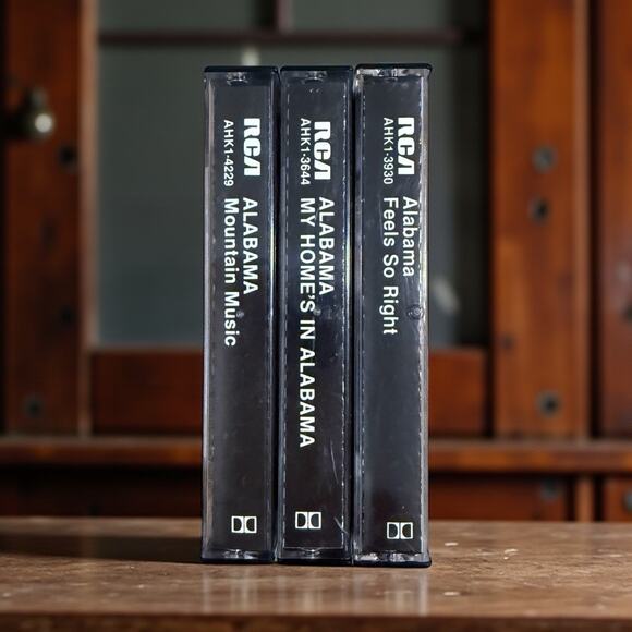 Lot 3 Alabama Cassette Tapes Mountain Music, My Homes In Alabama, Feels So Right - Picture 1 of 8